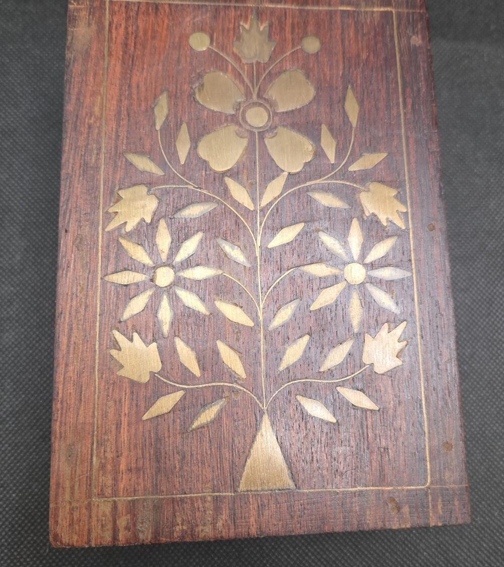 Vintage Anglo-Indian Sheesham Wood Jewelry / Keepsake Box Tarkashi 6x4 Inches